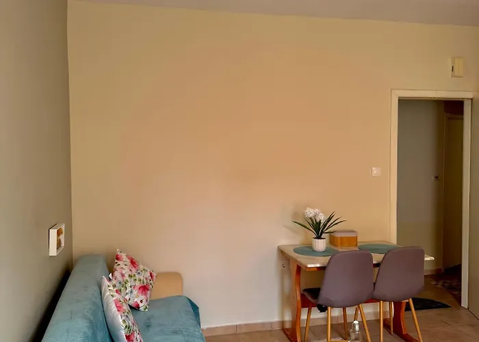 Alpha H1 Apartament *